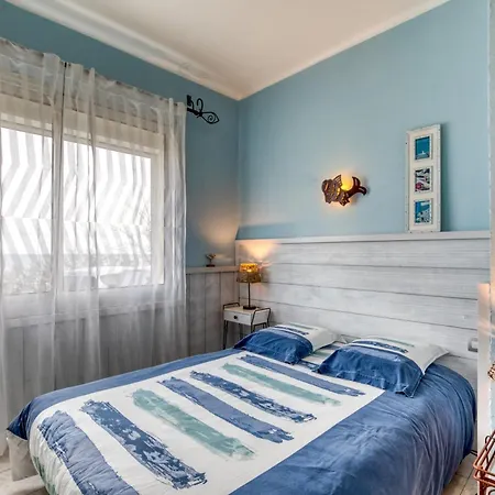 D'hotes - Le Quartier 3* Sète