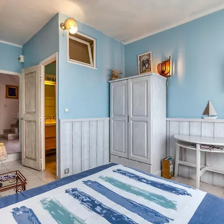 Bed and Breakfast D'hotes - Le Quartier 3*